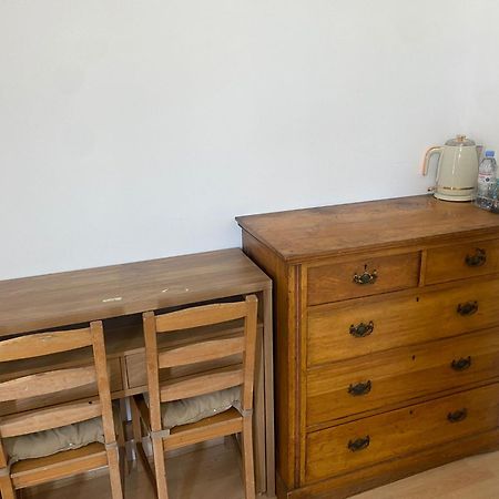 London Rental Carshalton Extérieur photo