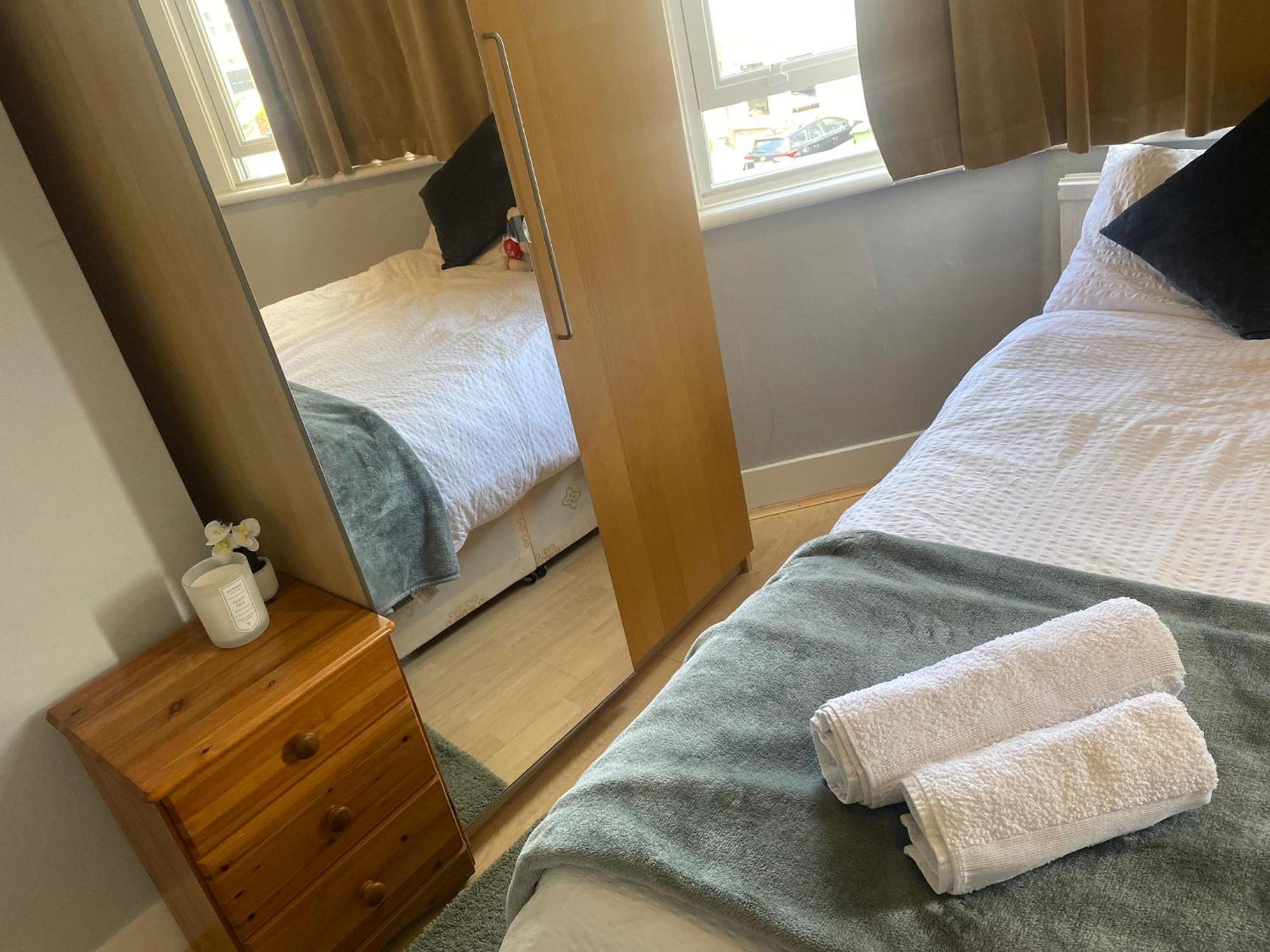 London Rental Carshalton Extérieur photo