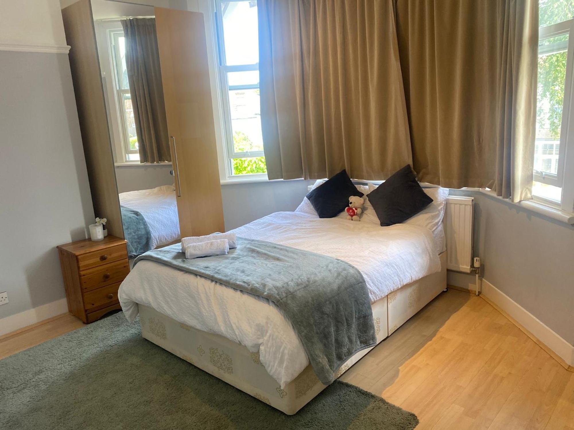 London Rental Carshalton Extérieur photo