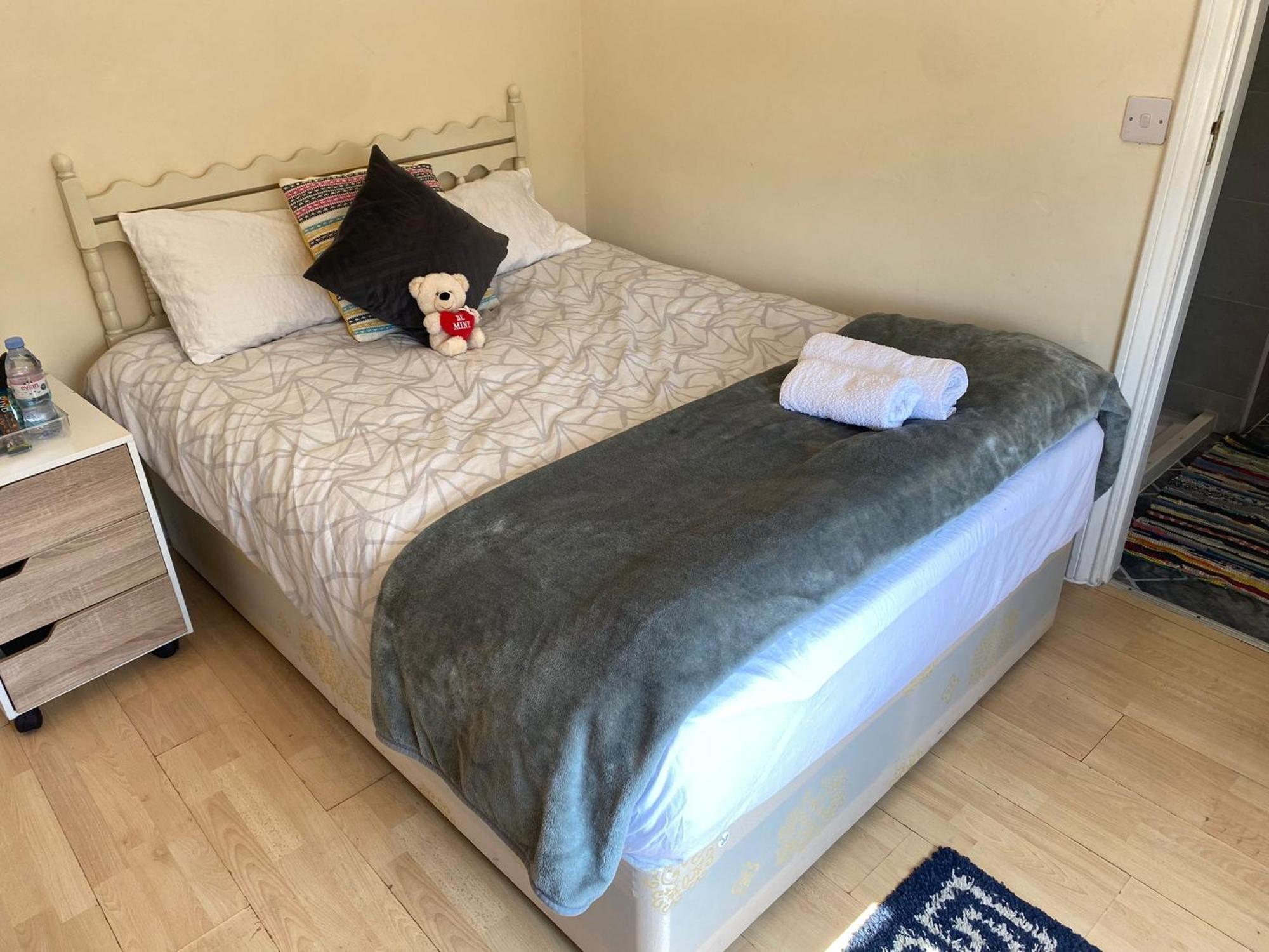 London Rental Carshalton Extérieur photo