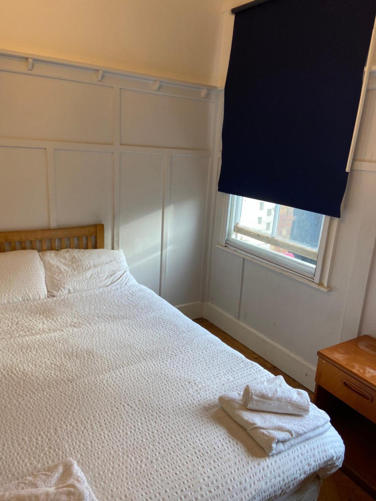 London Rental Carshalton Extérieur photo